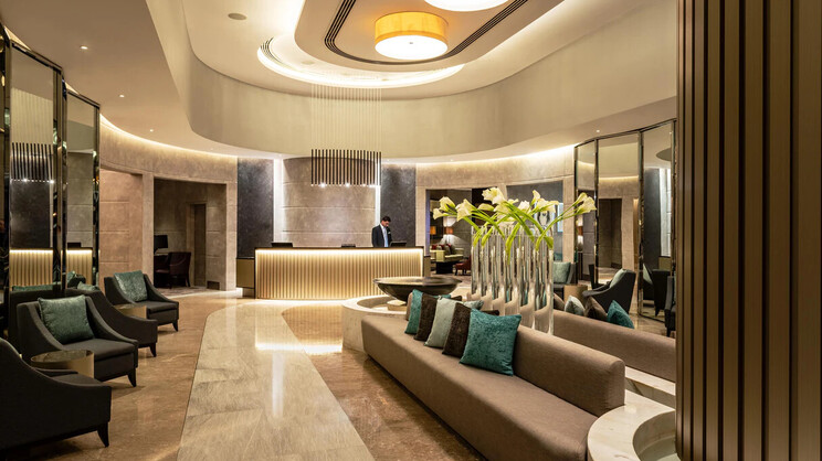 Sheraton Mall of the Emirates Hotel, Dubai